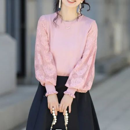 法式氣質蕾絲拼接燈籠袖圓領套頭毛衣針織衫-Cicichill