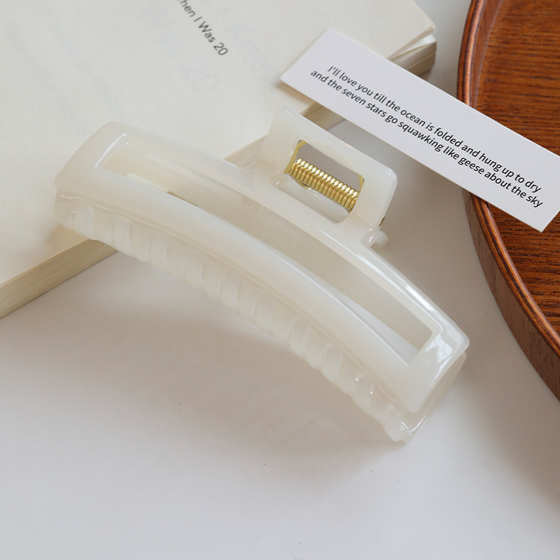 經典百搭高級感簡約髮量多盤髮後腦勺鯊魚夾髮飾