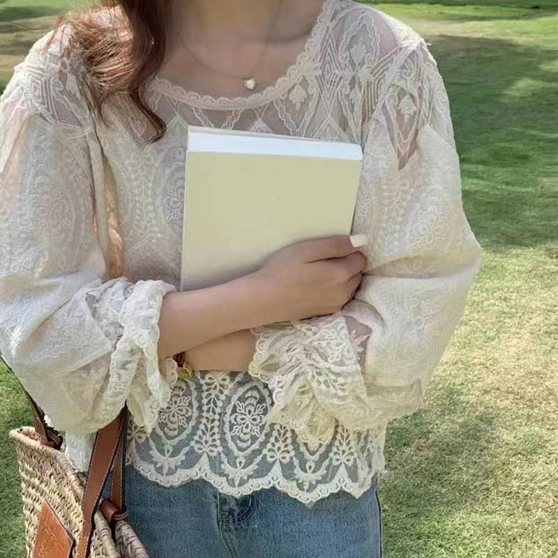 獨特別緻絕美高級感小香風鏤空蕾絲襯衫