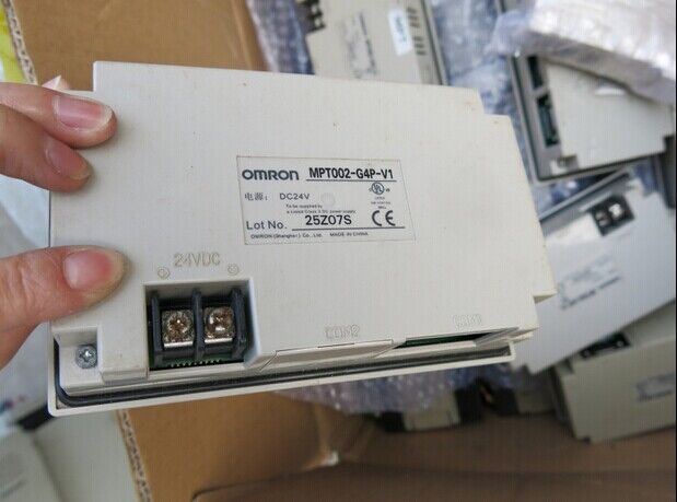 one-omron-mpt002-g4p-v1-display-operator-panel-tested 0