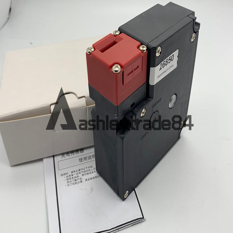 new-1pcs-in-box-omron-d4nl-1hfa-b-guard-lock-safety-door-switch 0