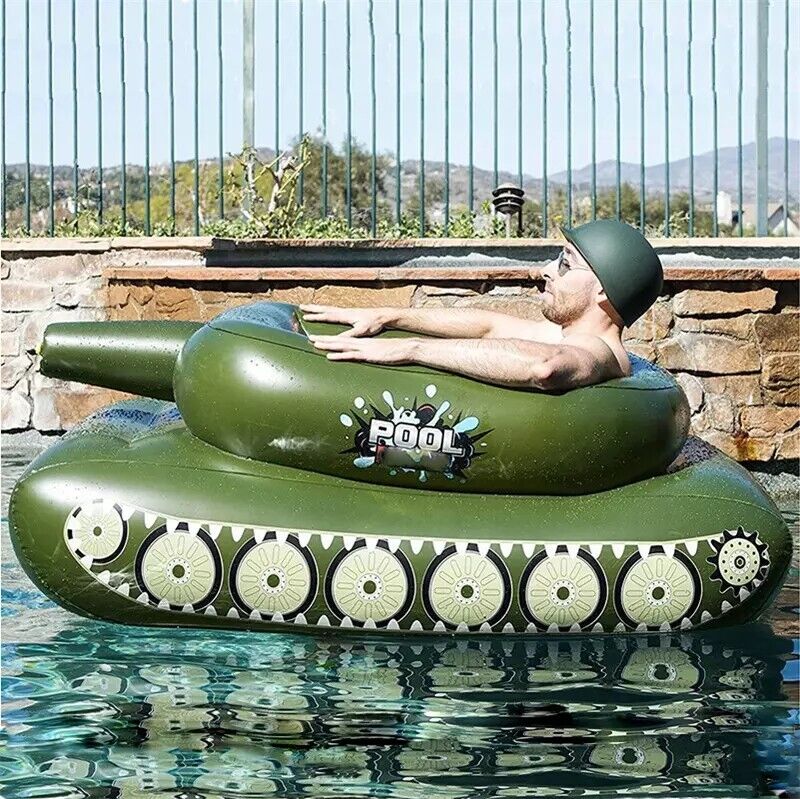 PVC充气喷水坦克 吹气水上喷水车游戏坦克喷射水枪