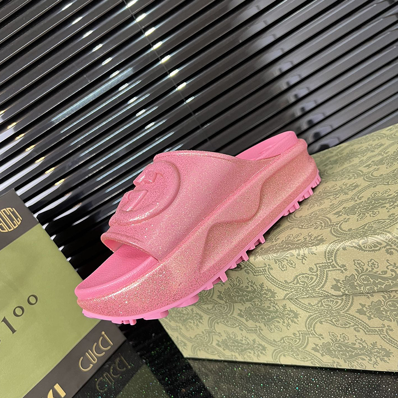 グッチ（GUCCI）サンダル GGプラットフォームスライド シューズ レディース