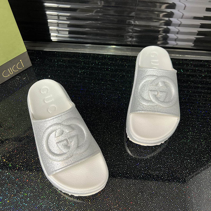 グッチ（GUCCI）サンダル GGプラットフォームスライド シューズ レディース