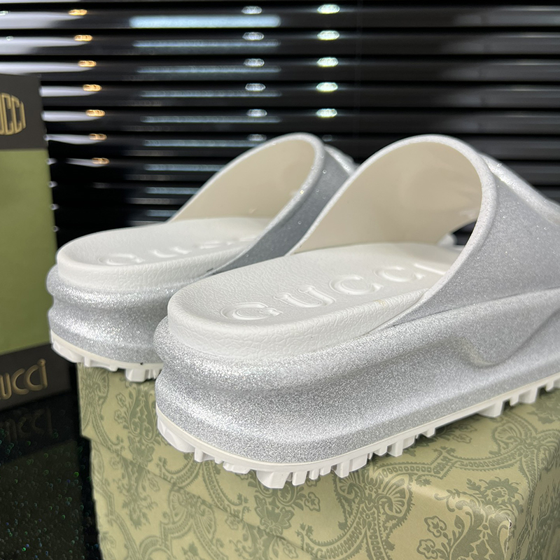グッチ（GUCCI）サンダル GGプラットフォームスライド シューズ レディース