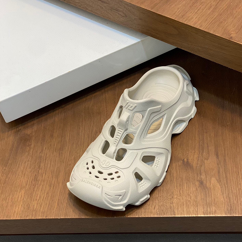 ♦BALENCIAGA♦HDラバーカットアウトスライドサンダル BALENCIAGA HD ラバー カットアウト スライドサンダル ロゴ 黒