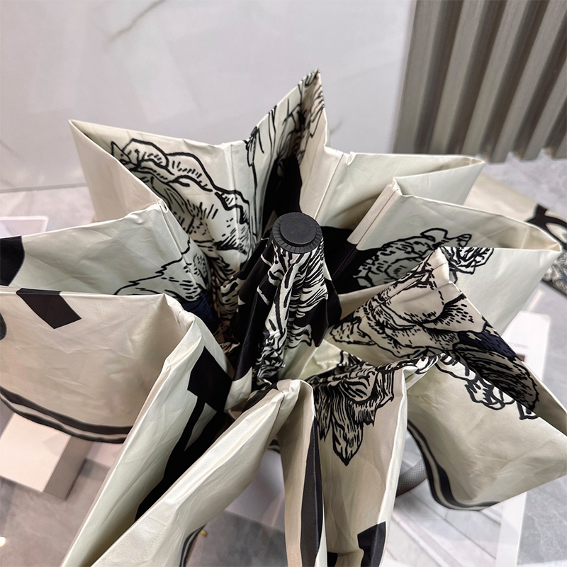 シャネル（CHANEL）晴雨兼用傘 日傘 自動折り たたみ傘 レディース メンズ