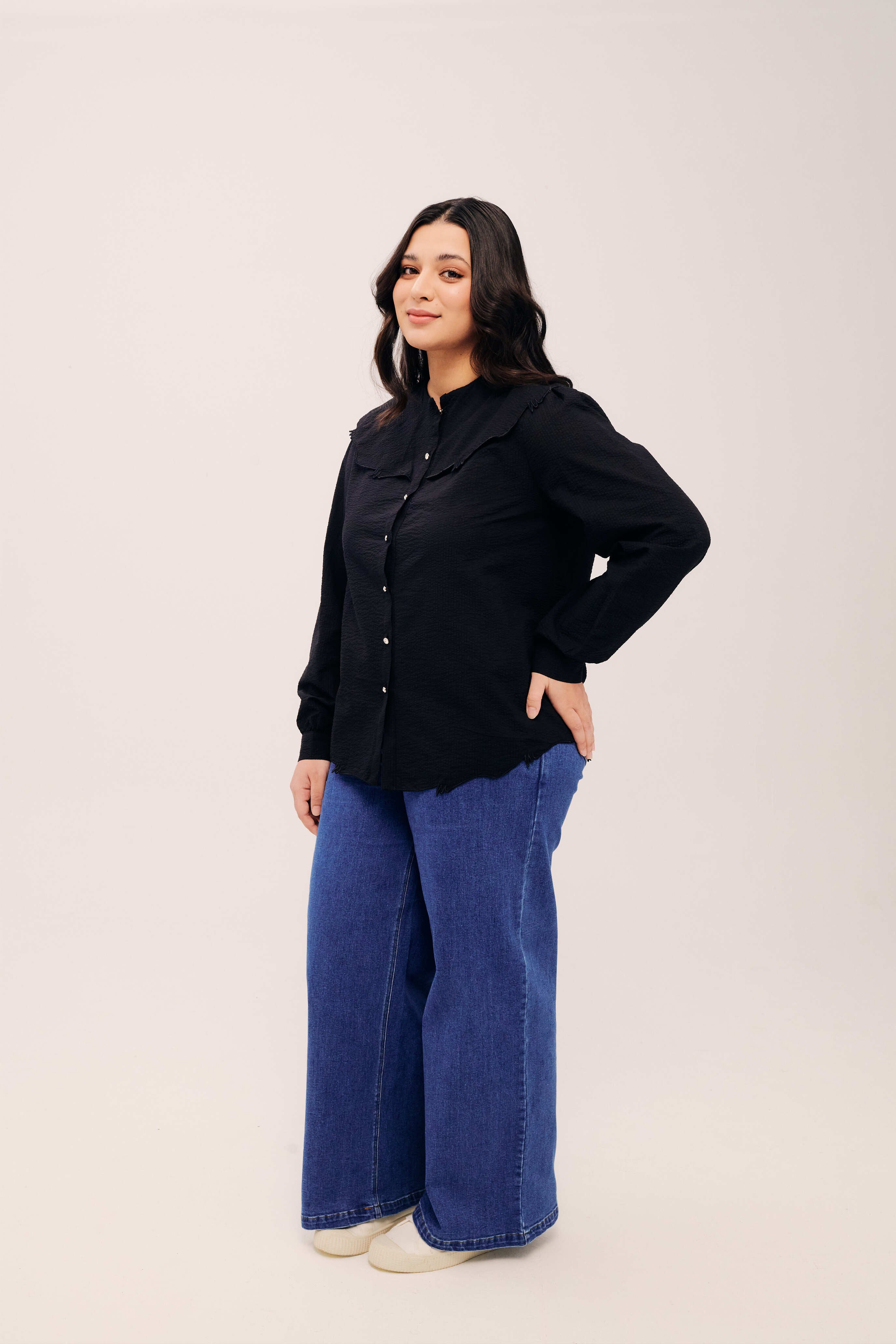 Lapel Black Long Sleeve Embroidered Top for Women