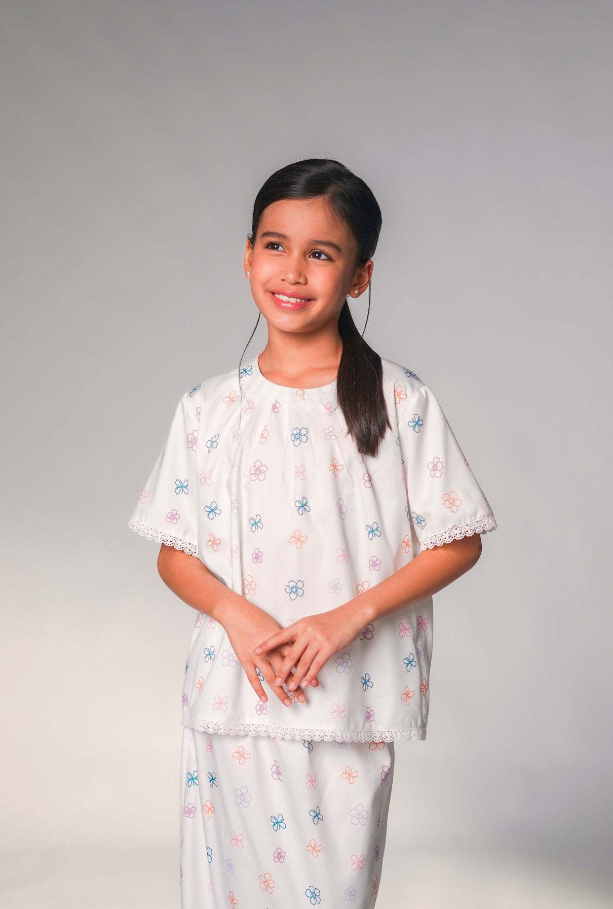 White Mini Manda Set