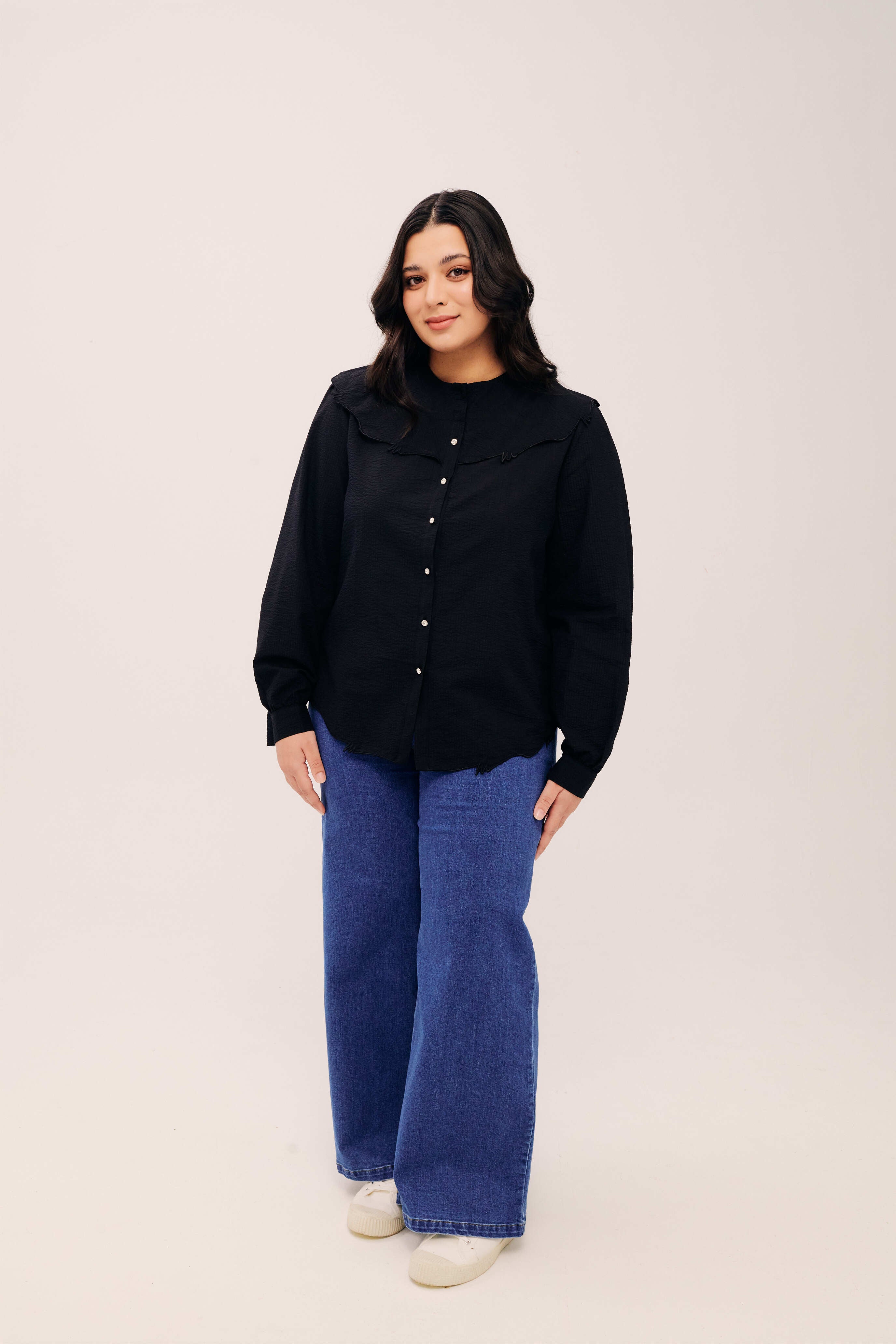 Lapel Black Long Sleeve Embroidered Top for Women