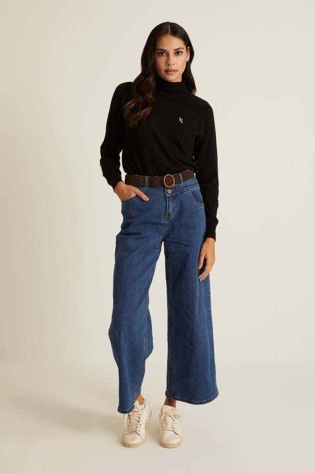 Casual Long Sleeve Black Top