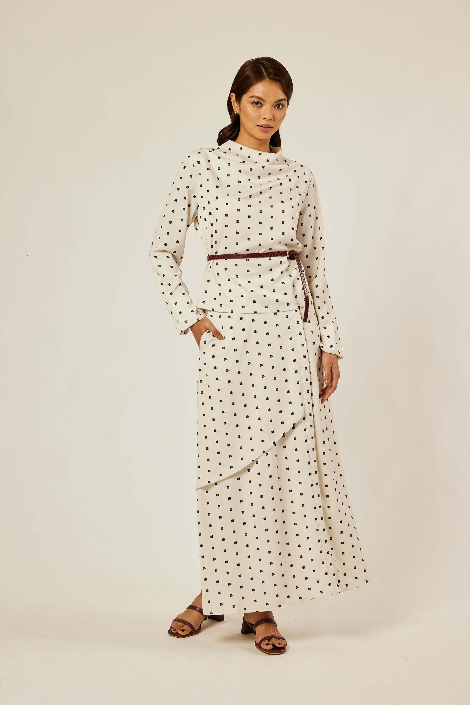 Maisie Off White Mono Skirt