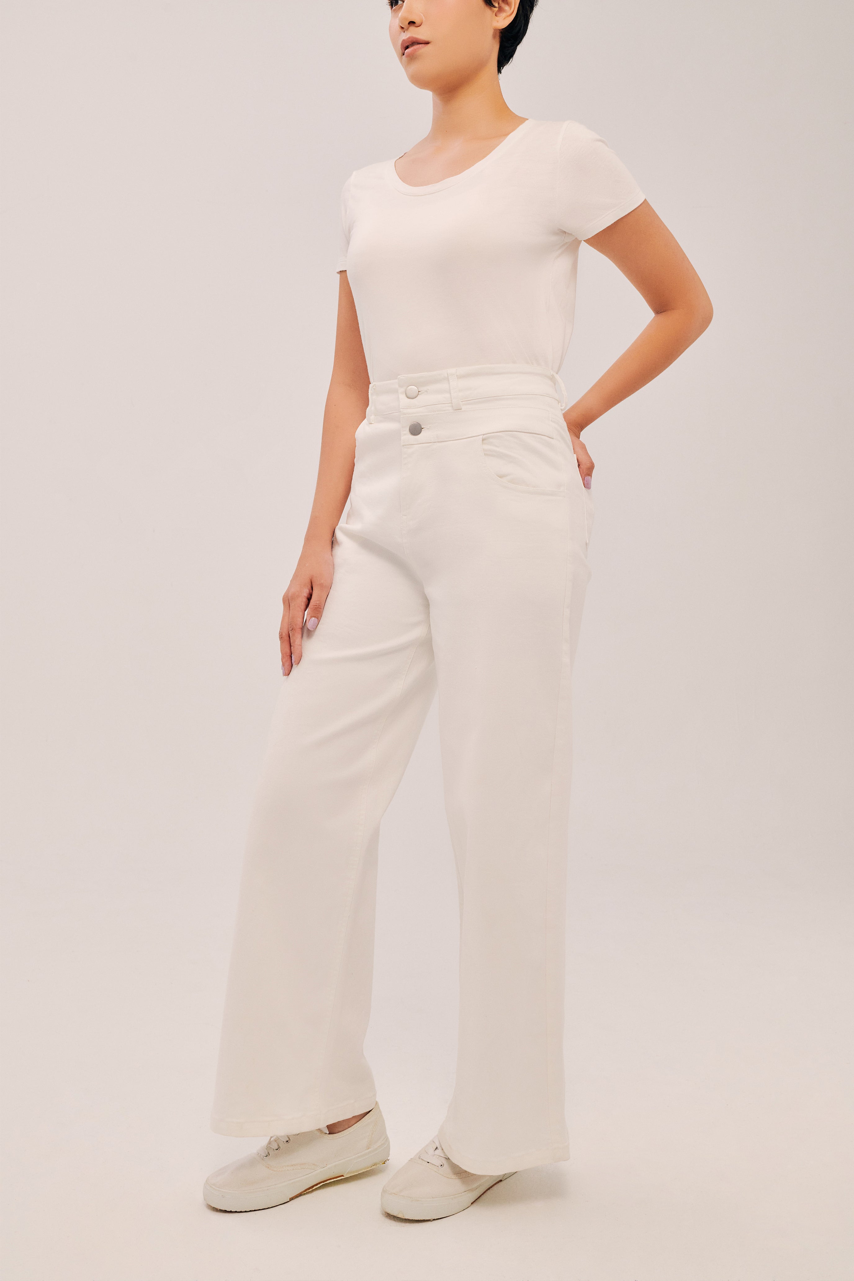 Good Off White Wideleg Silhouette Jeans