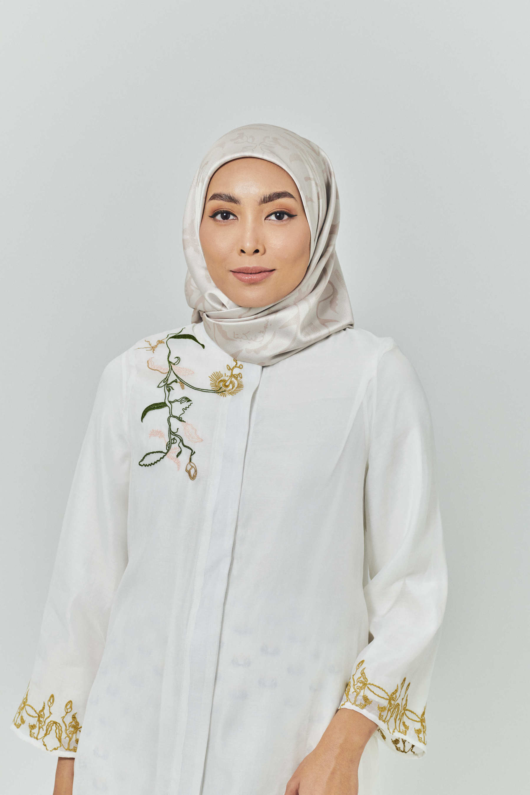 Hanna Champagne Satin Square Scarf