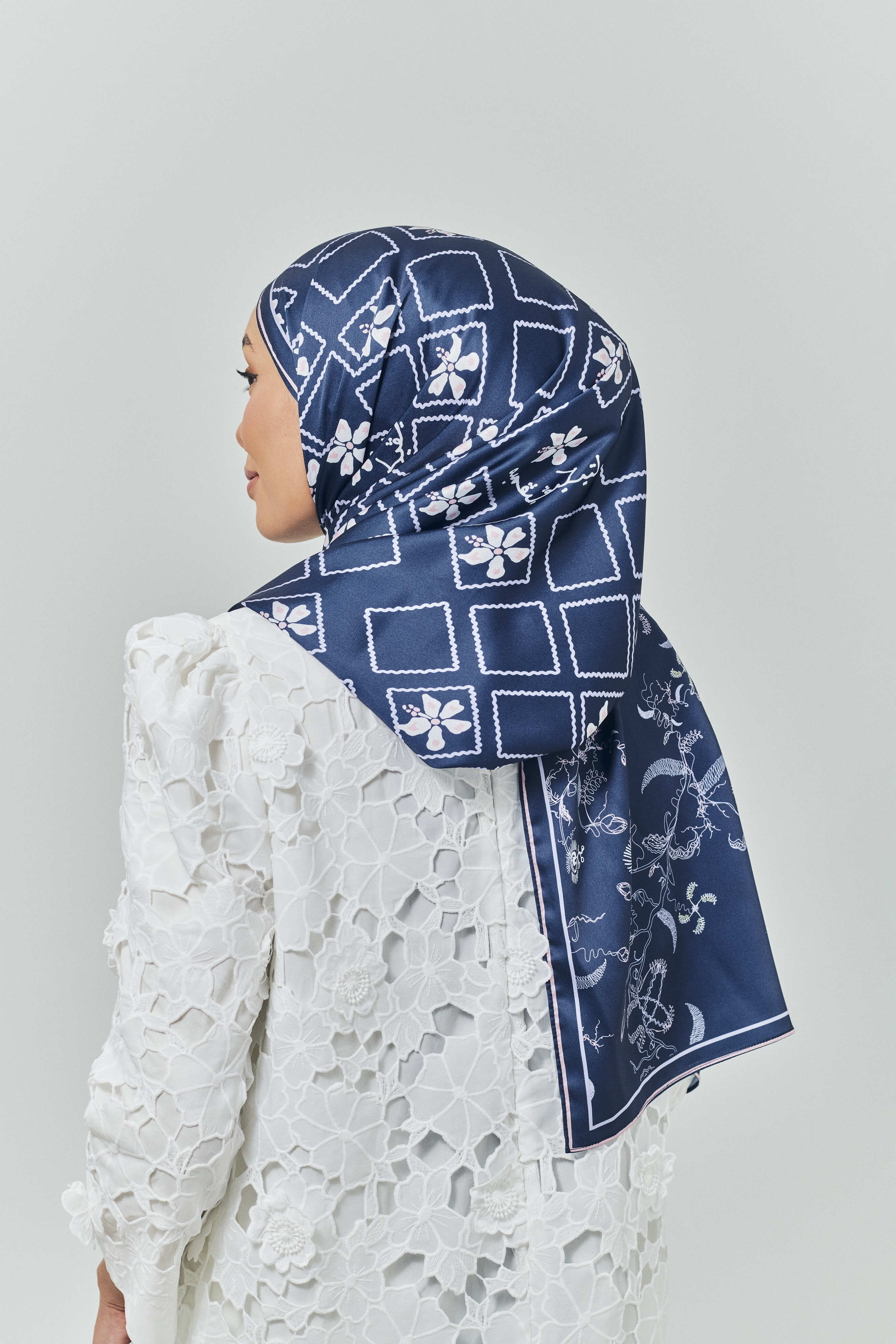 Raia Navy Blue Satin Silk Shawl