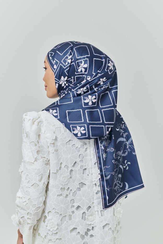 Raia Navy Blue Satin Silk Shawl