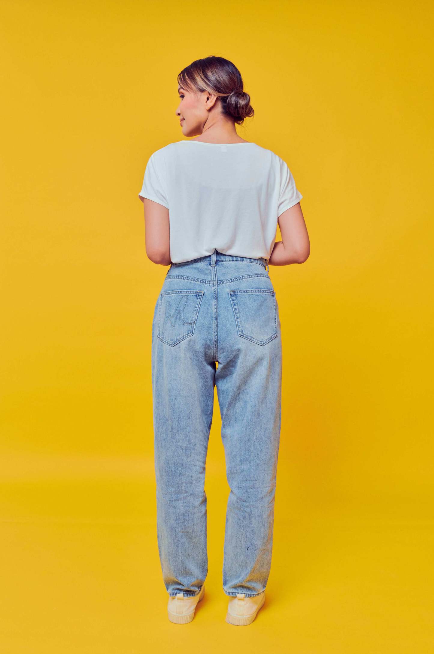 Madre Washed Light Blue Jeans