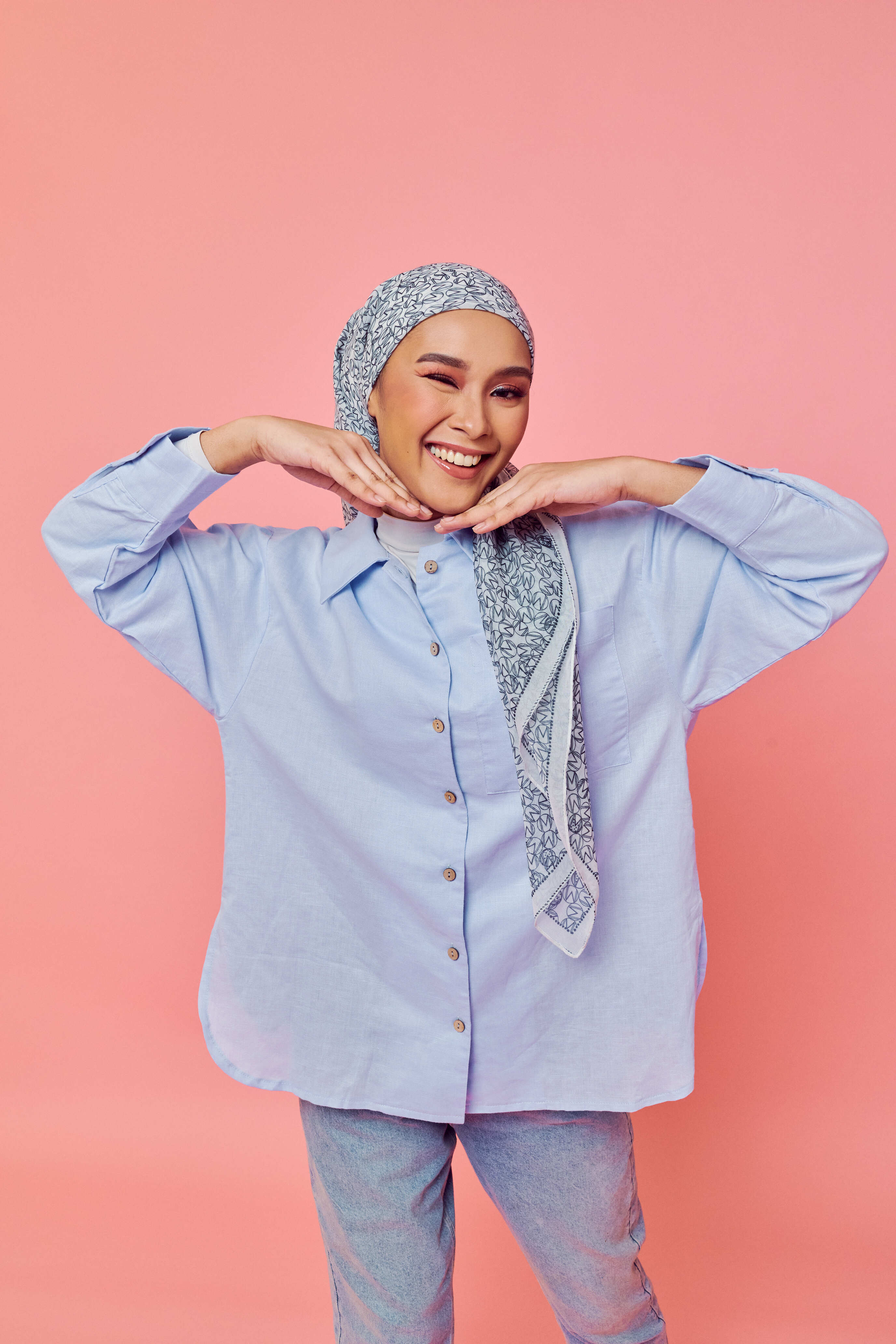 Rhu Soft Blue Linen Long Sleeve Shirt