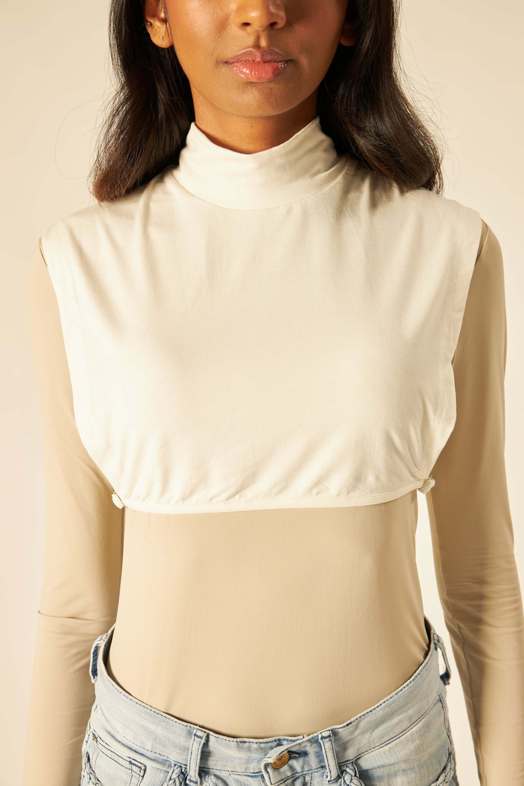 White Bib High Neck Inner