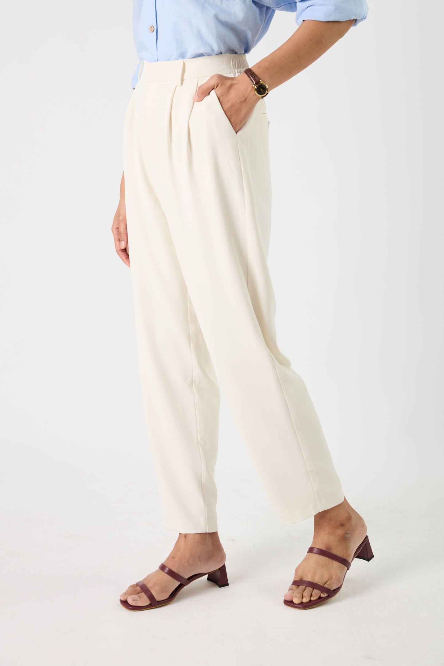 Jade Off-White Tapered Pants