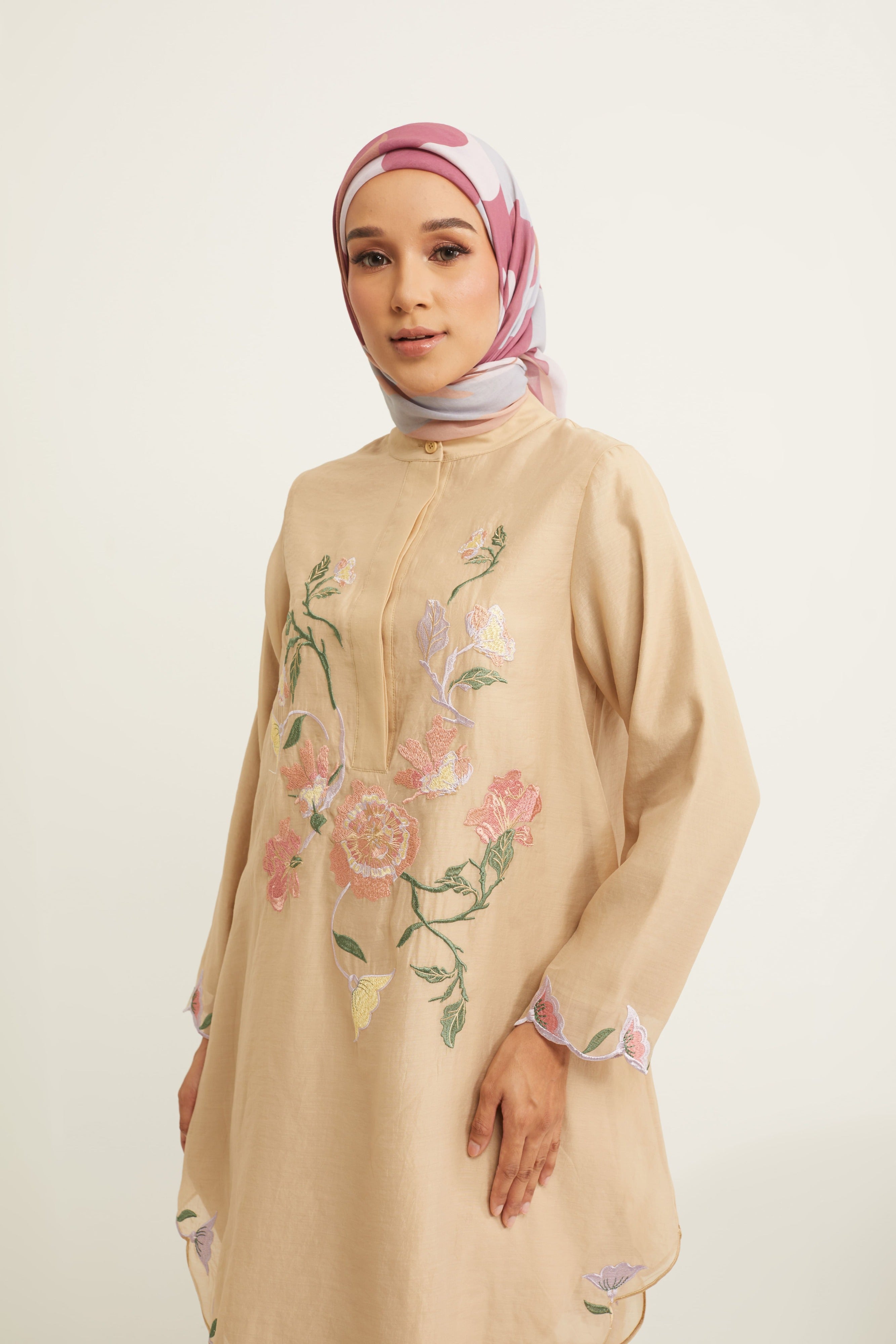 Aisha Beige Embroidered Kurung