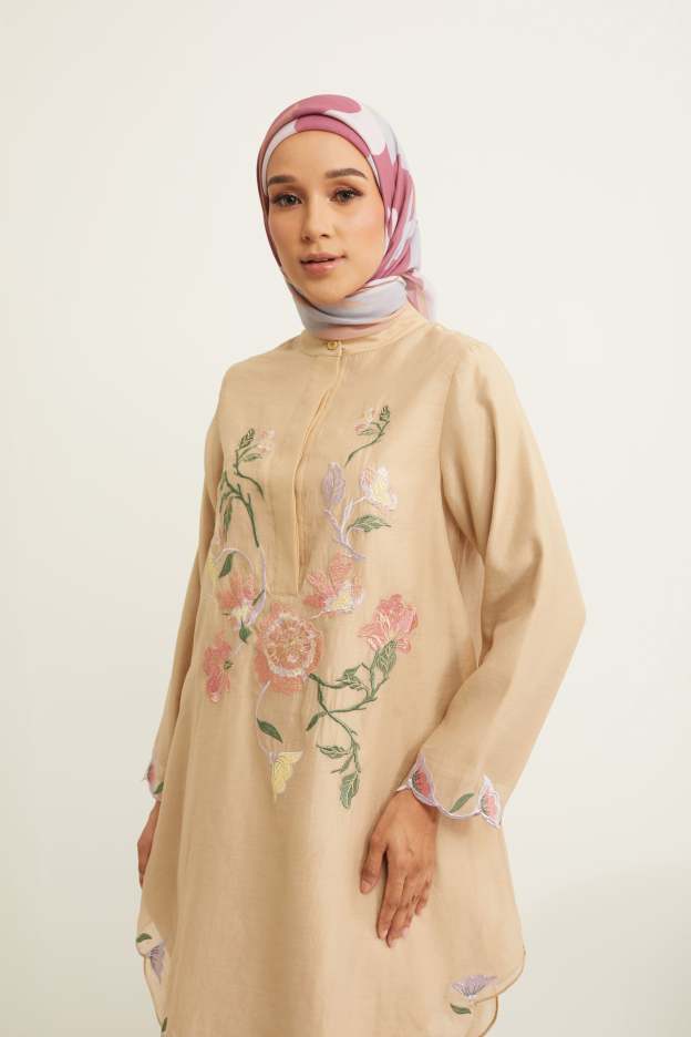 Aisha Beige Embroidered Kurung