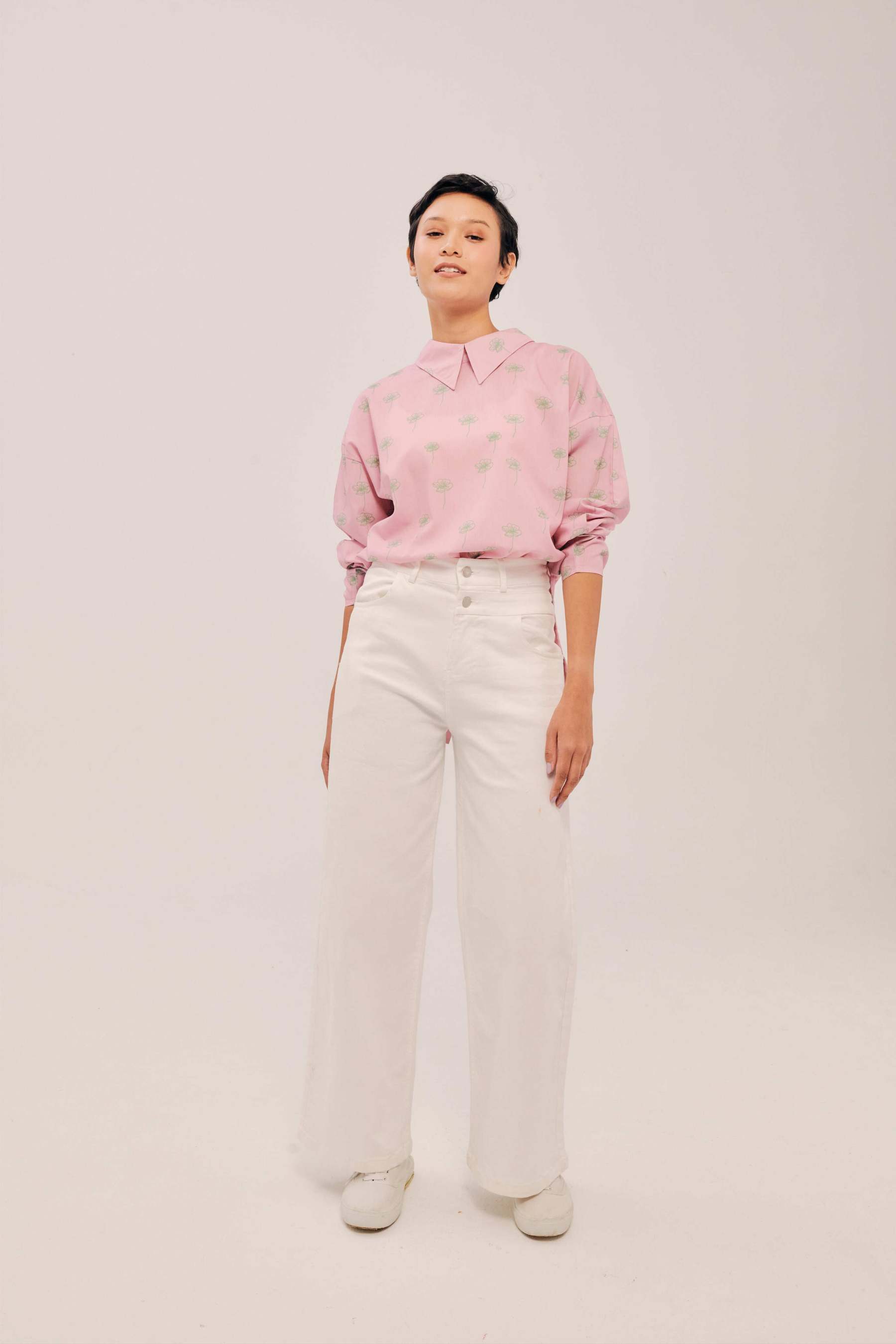 Good Off White Wideleg Silhouette Jeans