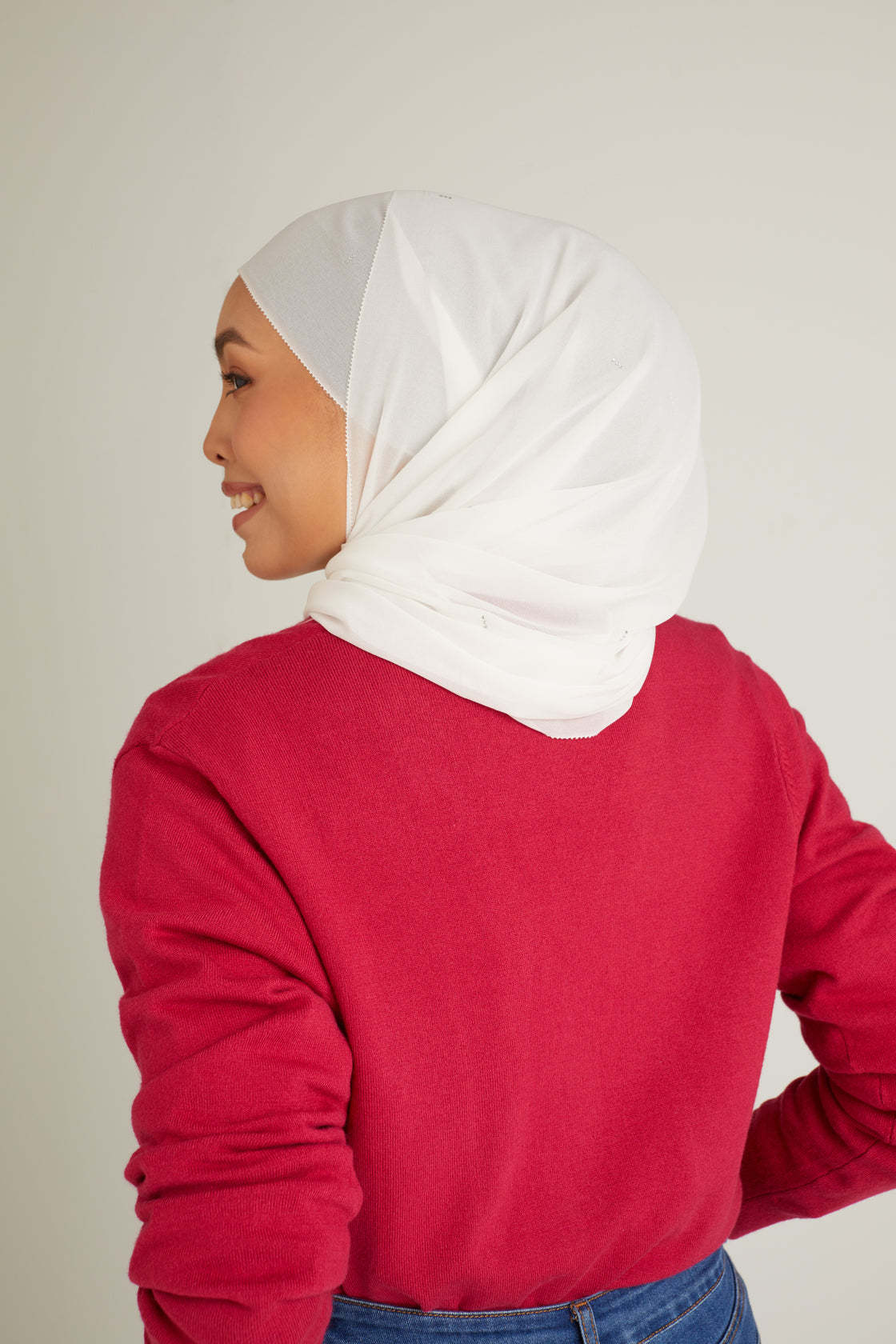 Cacia Off White Chiffon Shawl 