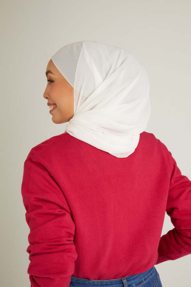 Cacia Off White Chiffon Shawl 