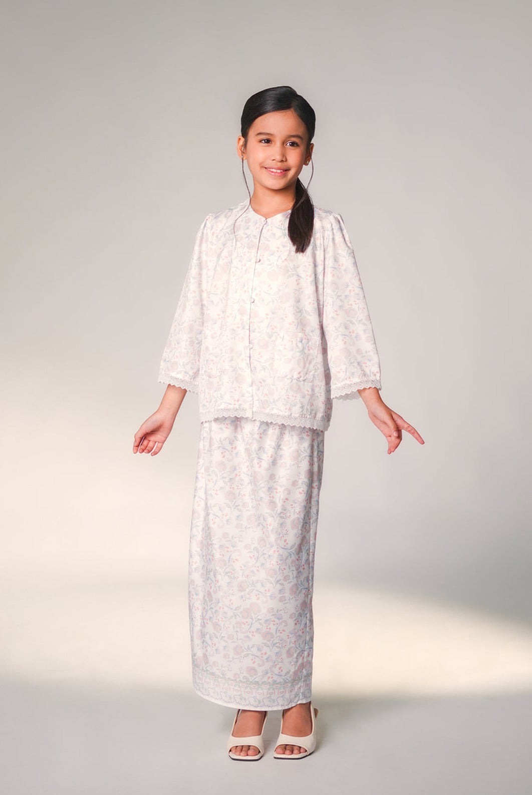 White Mini Bayang Set