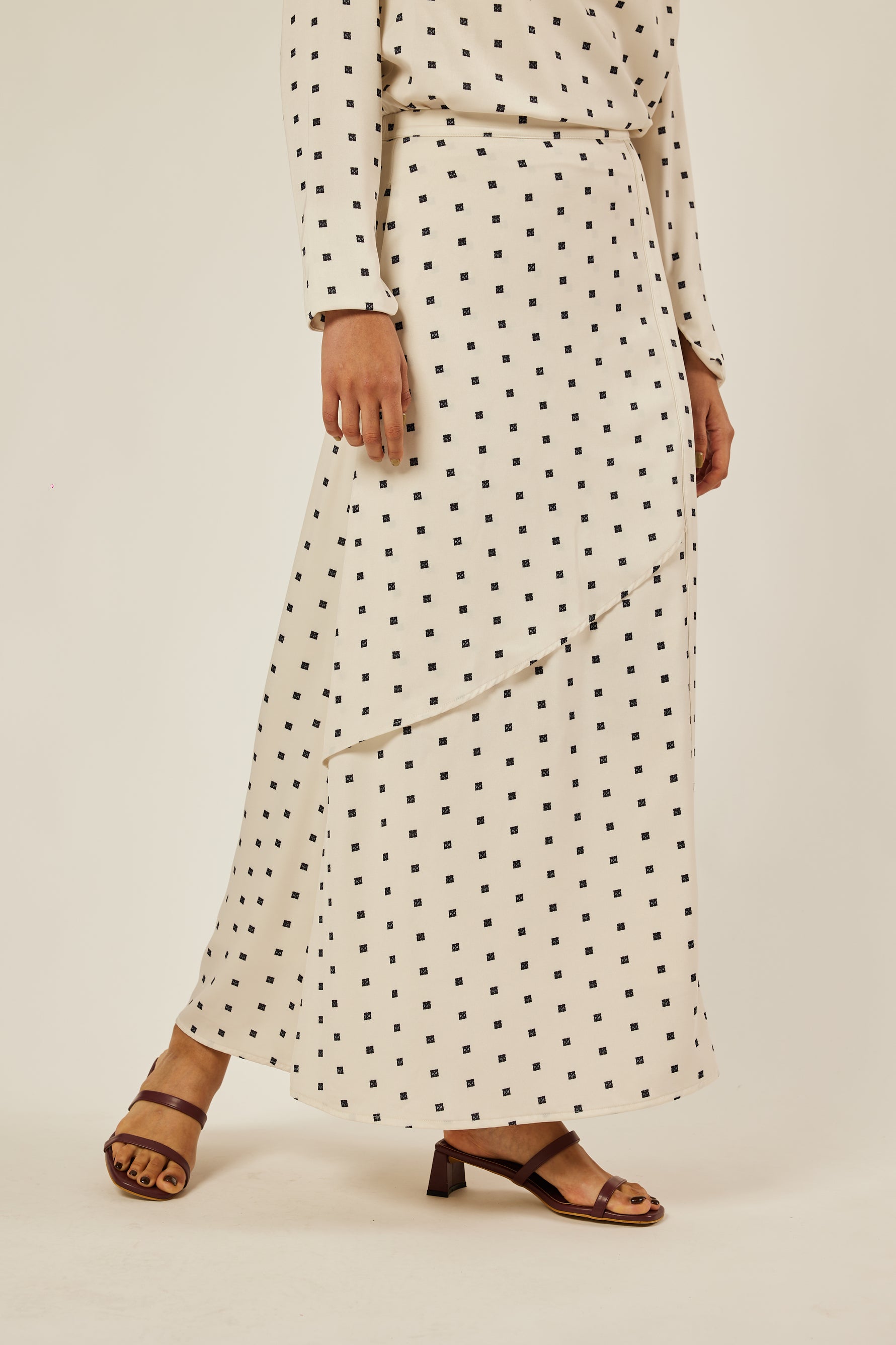 Maisie Off White Mono Skirt