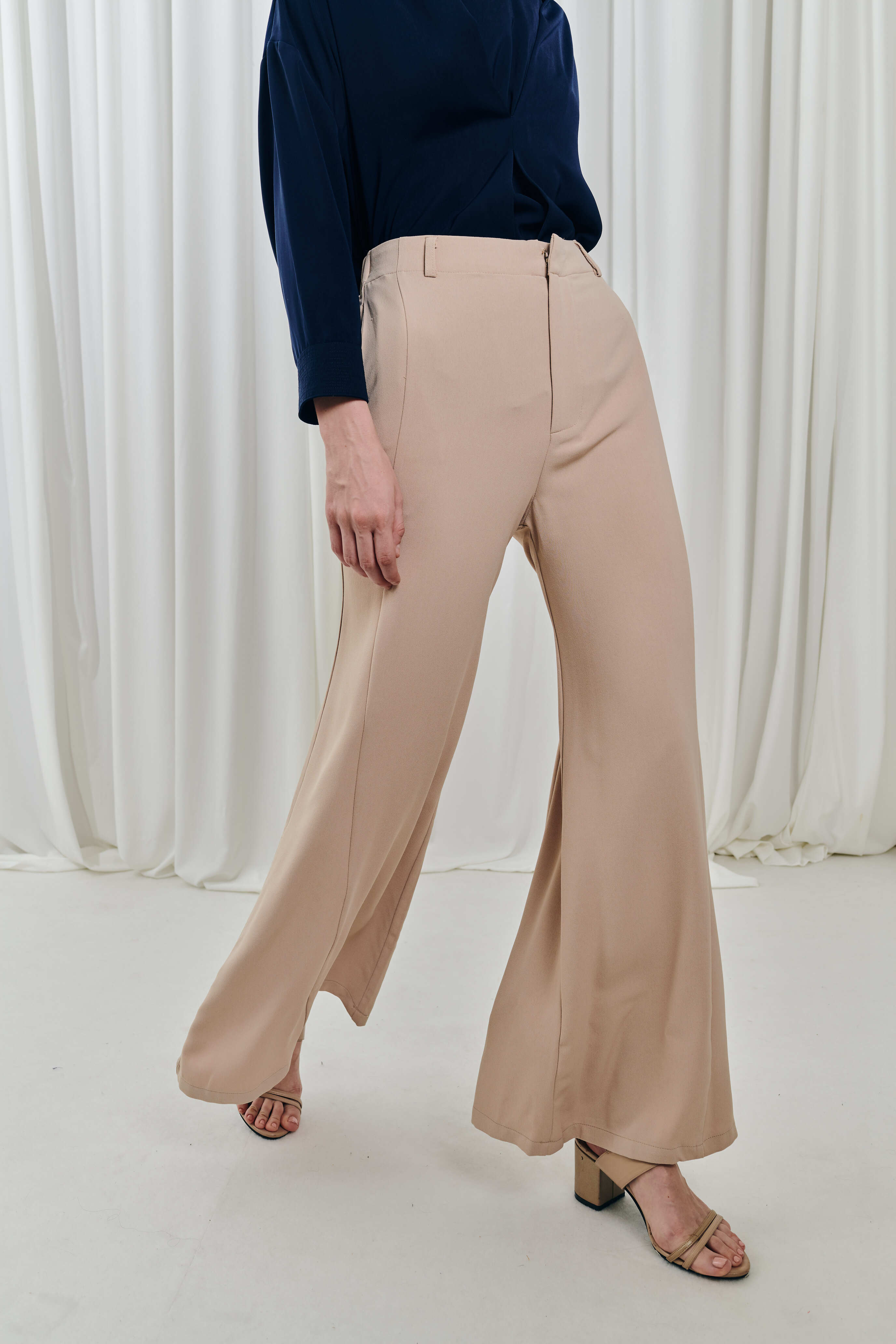 Nude Wide Leg Pants 