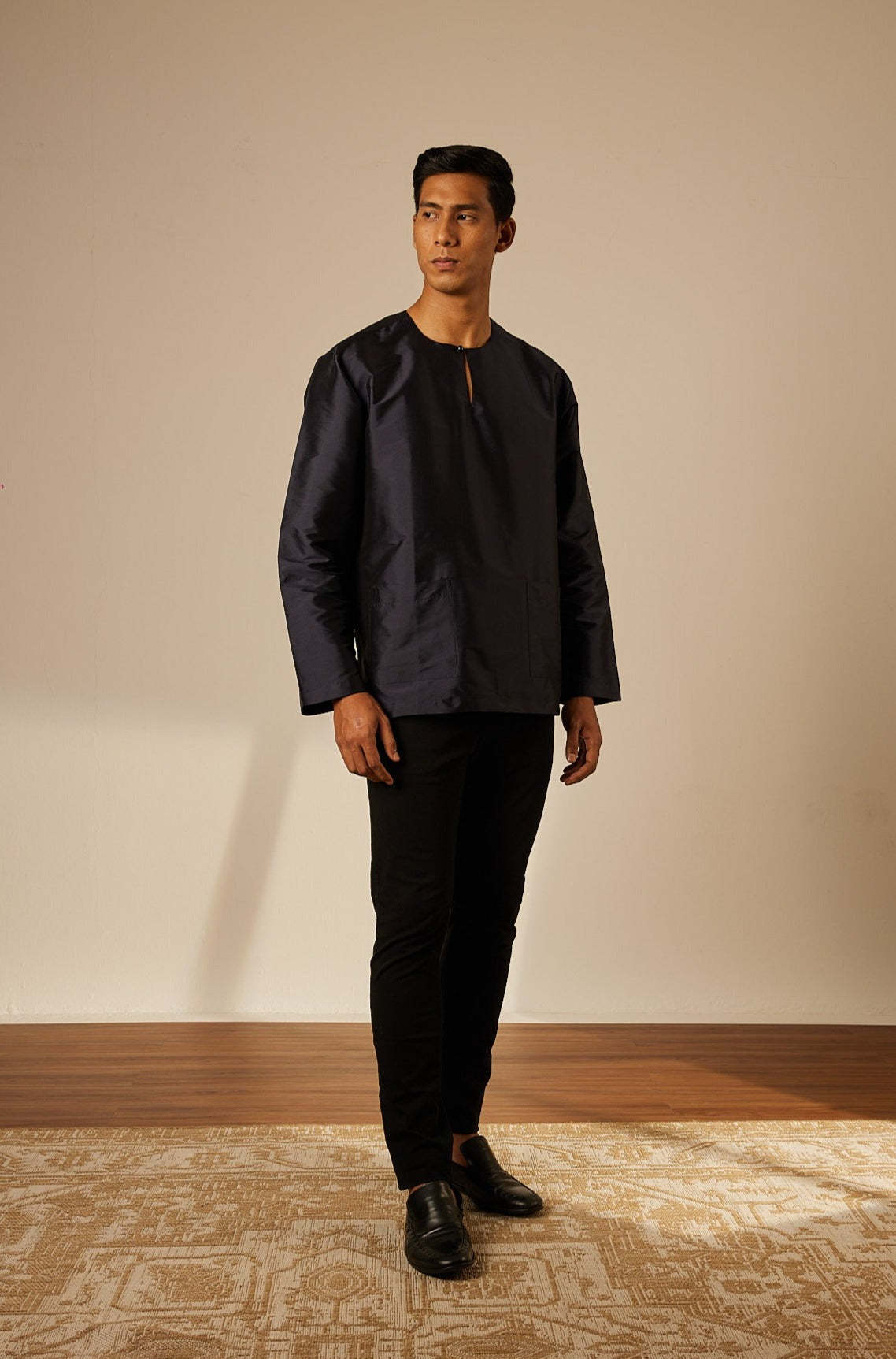 Exclusive Men's Navy Baju Melayu Top