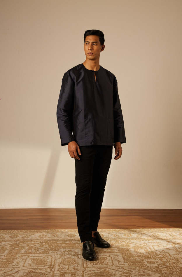 Exclusive Men's Navy Baju Melayu Top