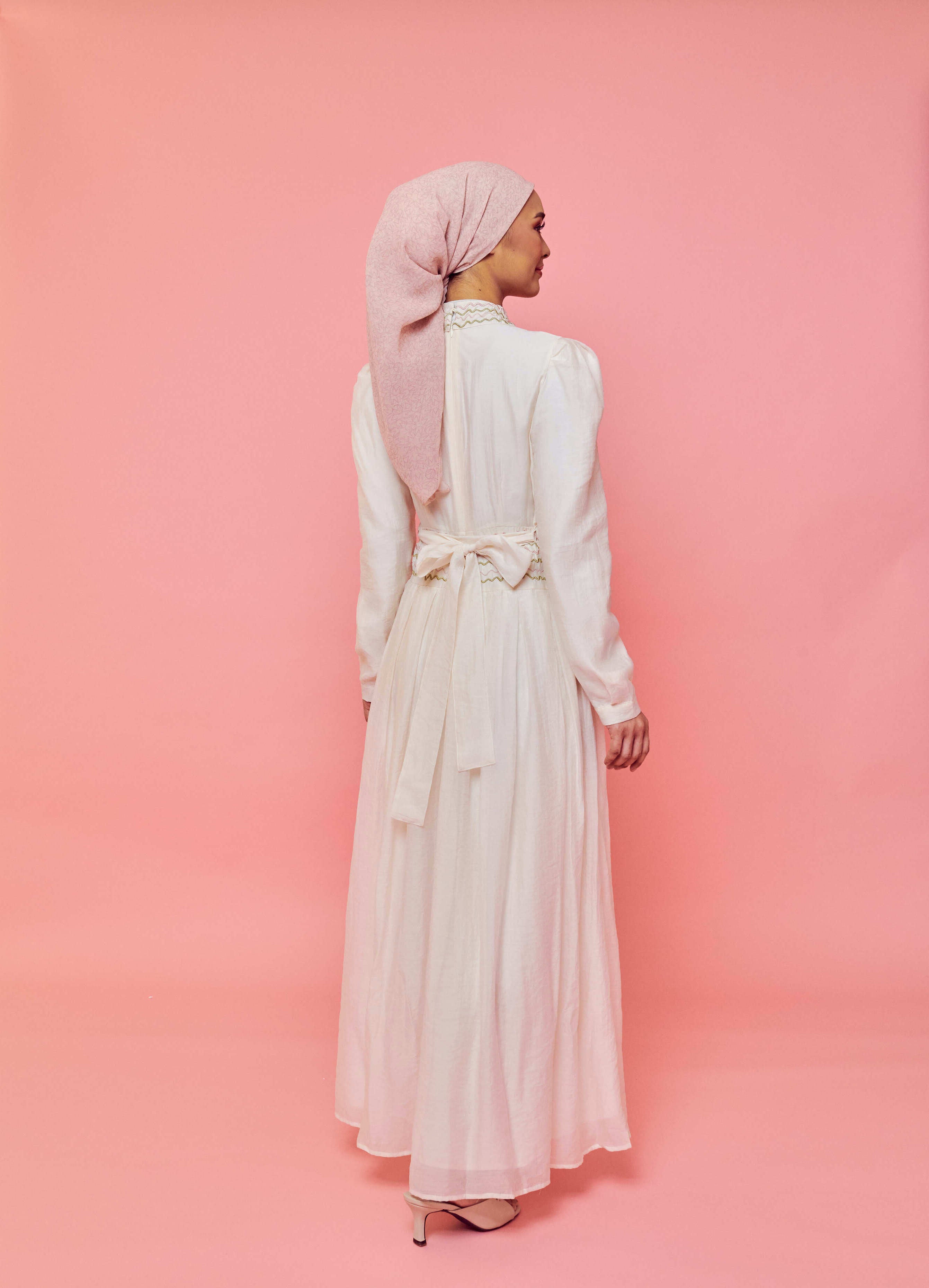 Odilia Ivory Collared Long Sleeve Dress
