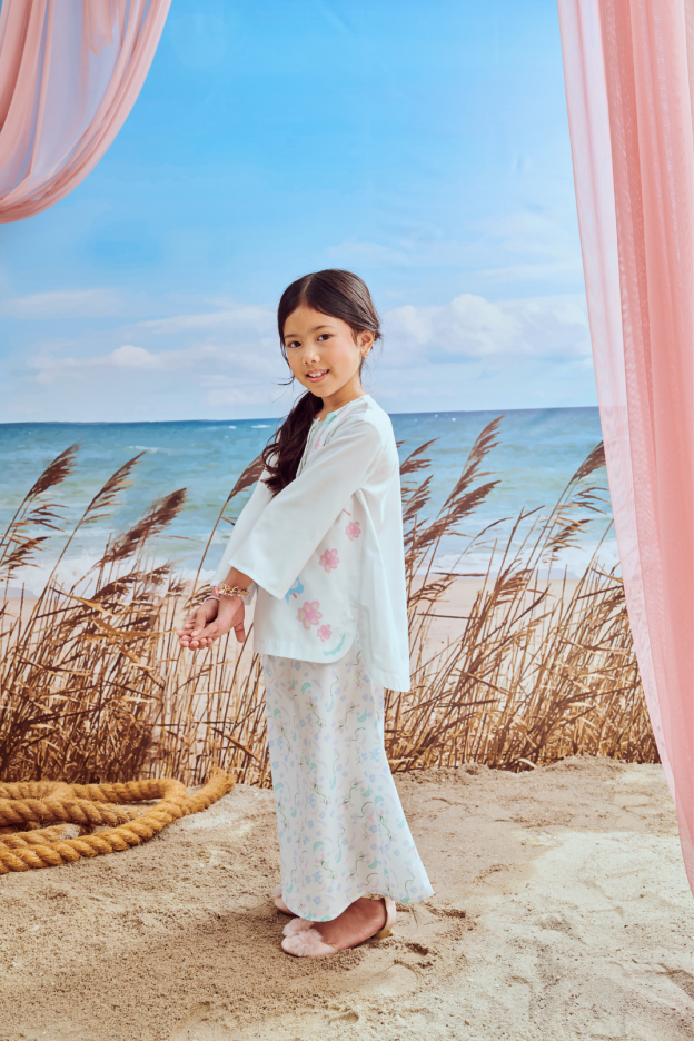 Mini Hanna White Kurung