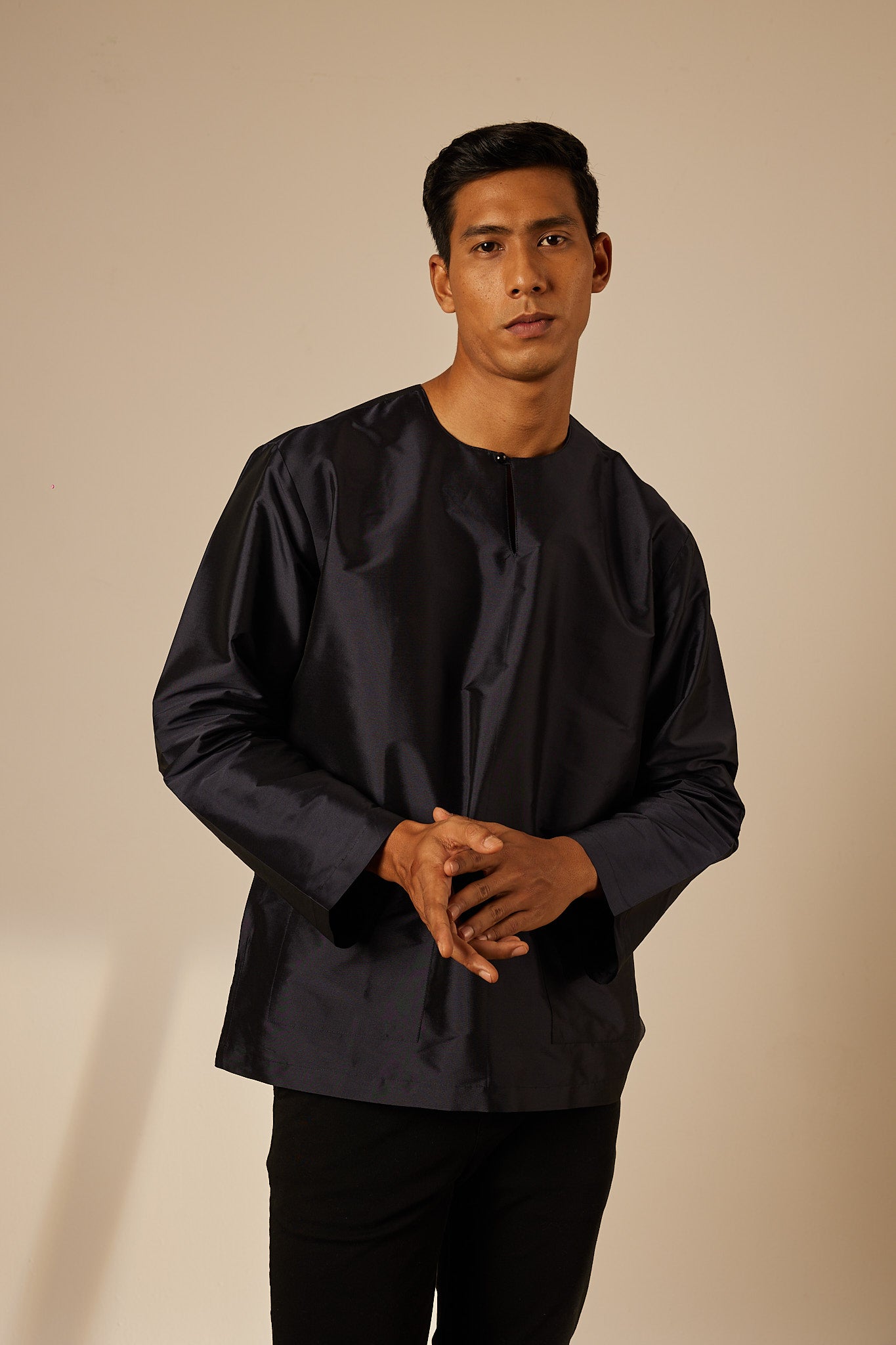 Exclusive Men's Navy Baju Melayu Top
