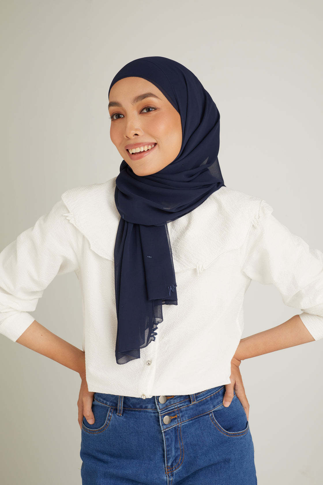 Cacia Navy Chiffon Shawl