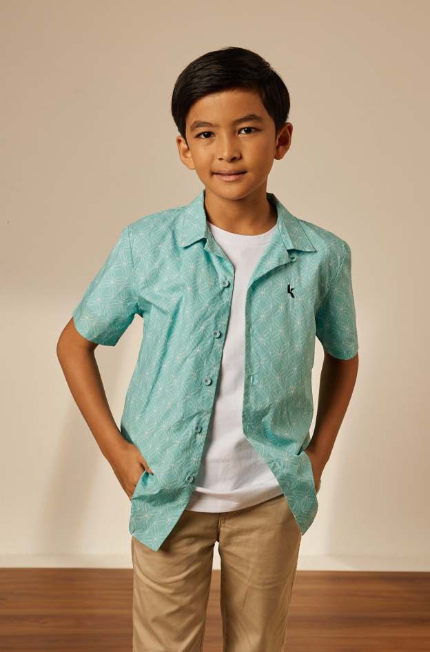 Mini Andika Baby Blue Collared Button-Up Shirt
