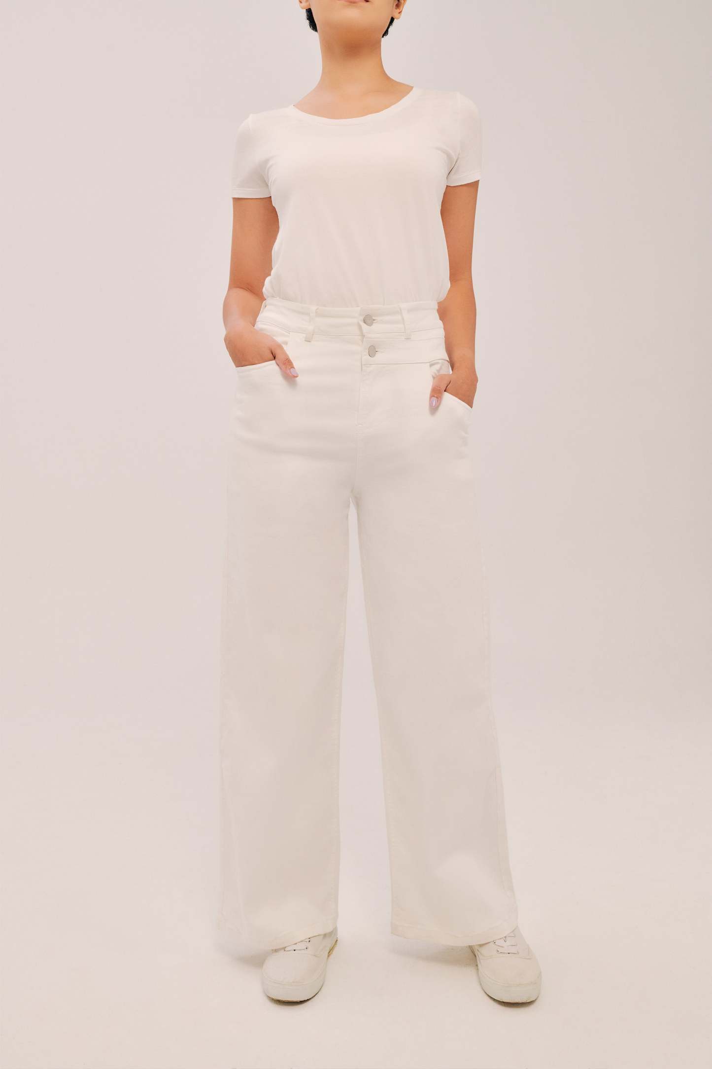 Good Off White Wideleg Silhouette Jeans