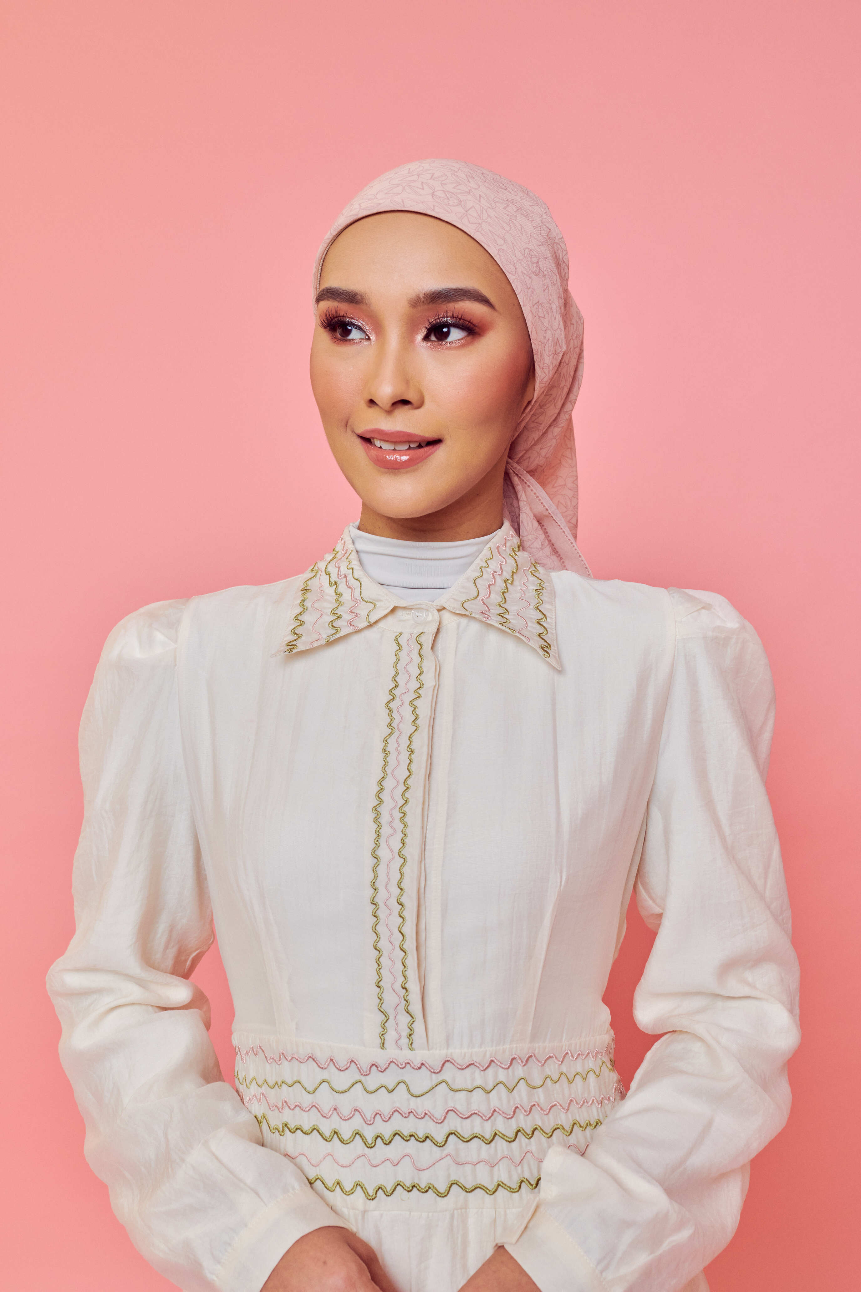 Odilia Ivory Collared Long Sleeve Dress