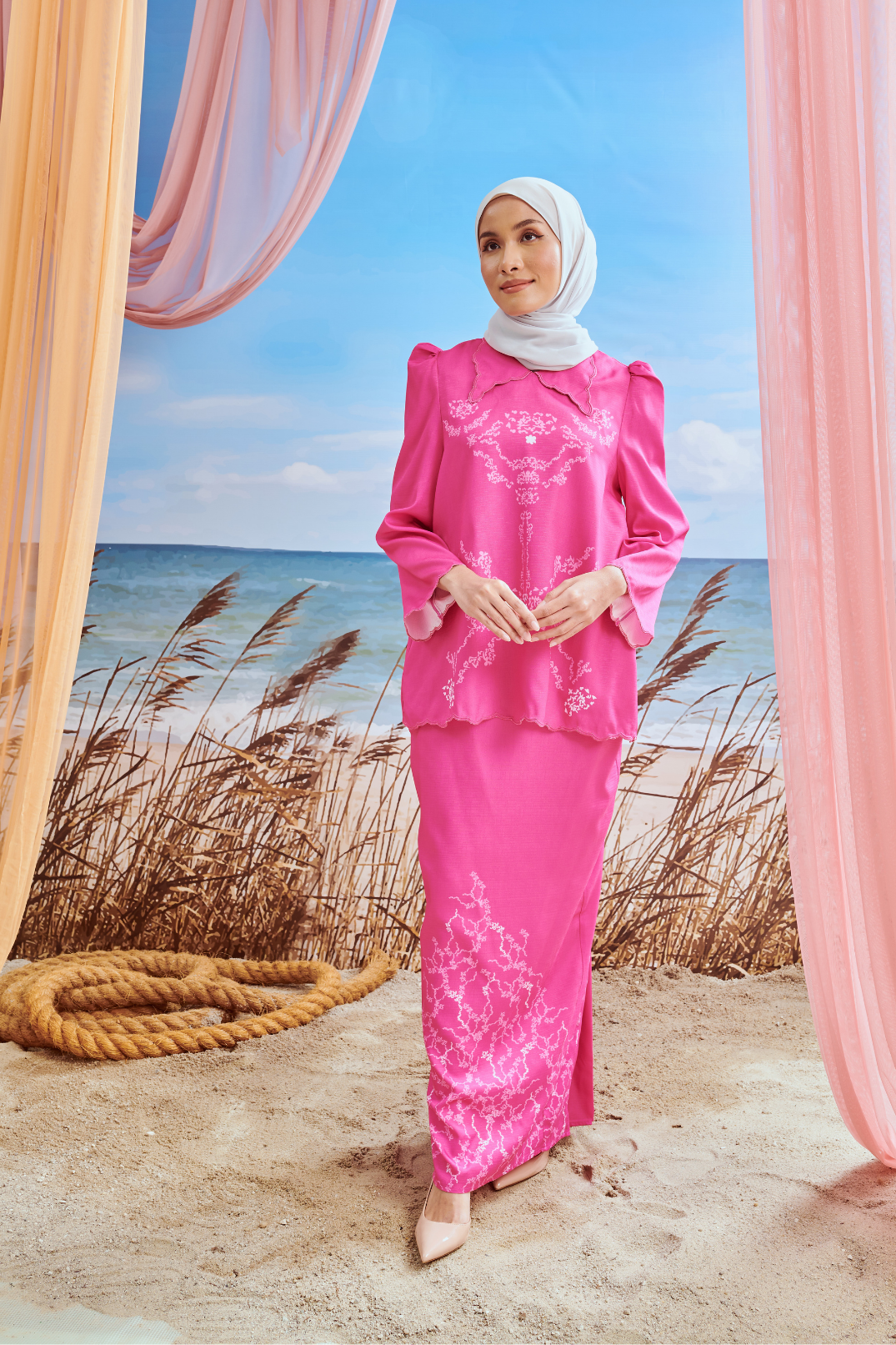 Arianna Fuchsia Collared Baju Kurung