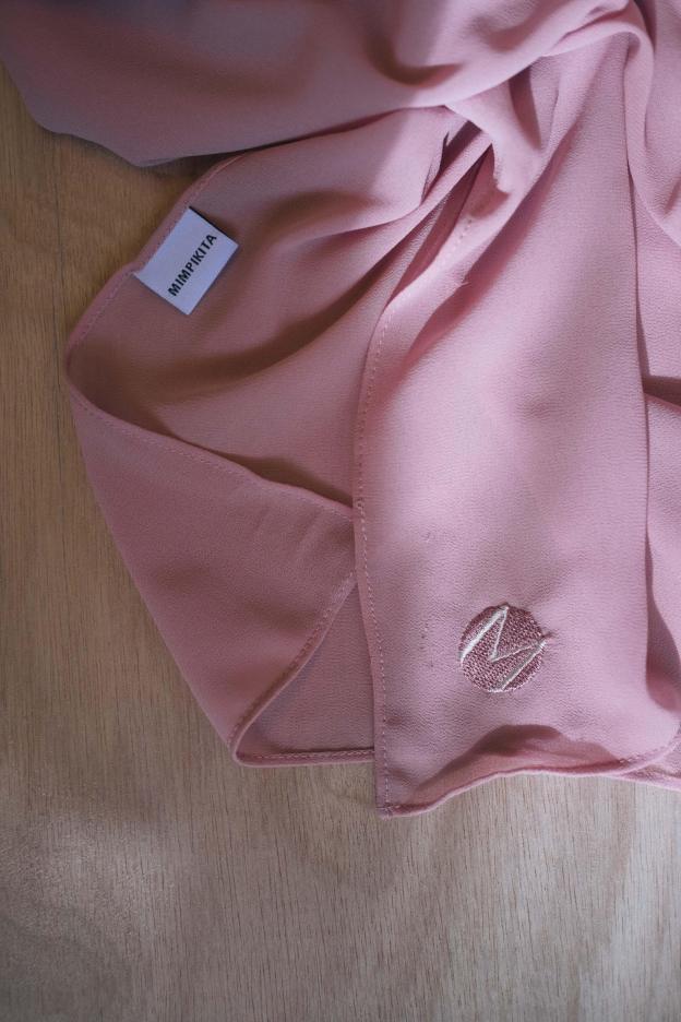 Chiffon Shawl in Pink - Mimpikita