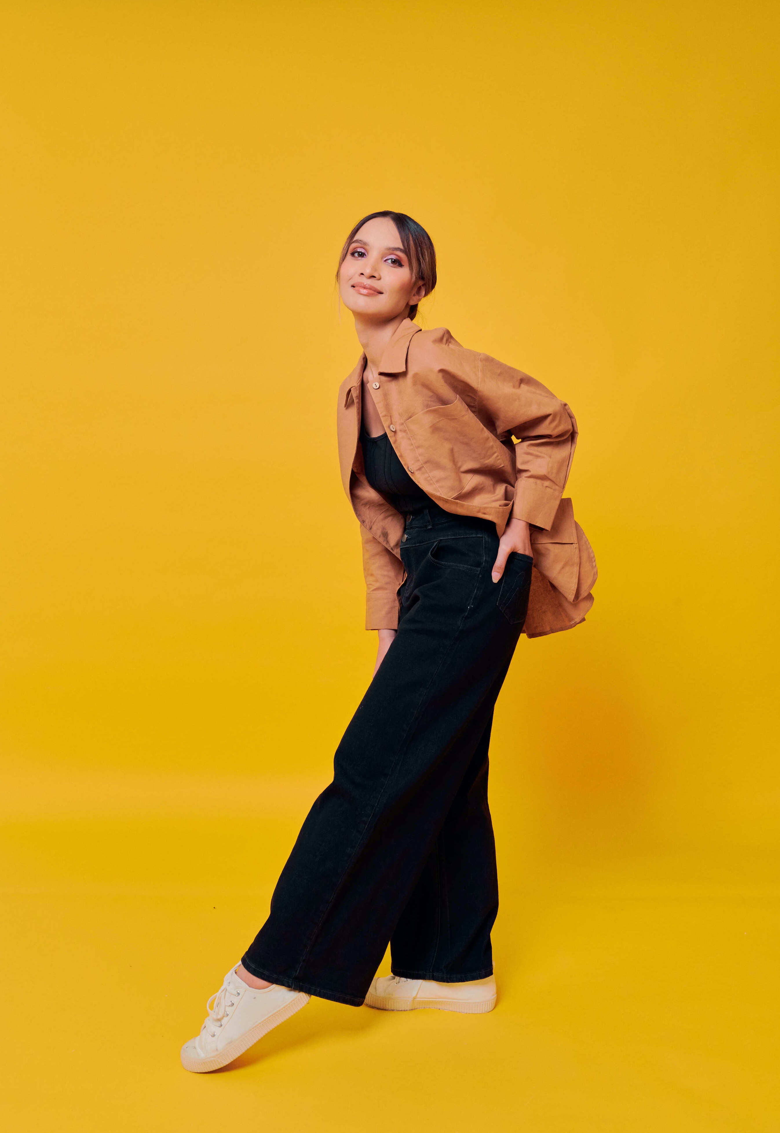 Rhu Camel Brown Linen Long Sleeve Shirt