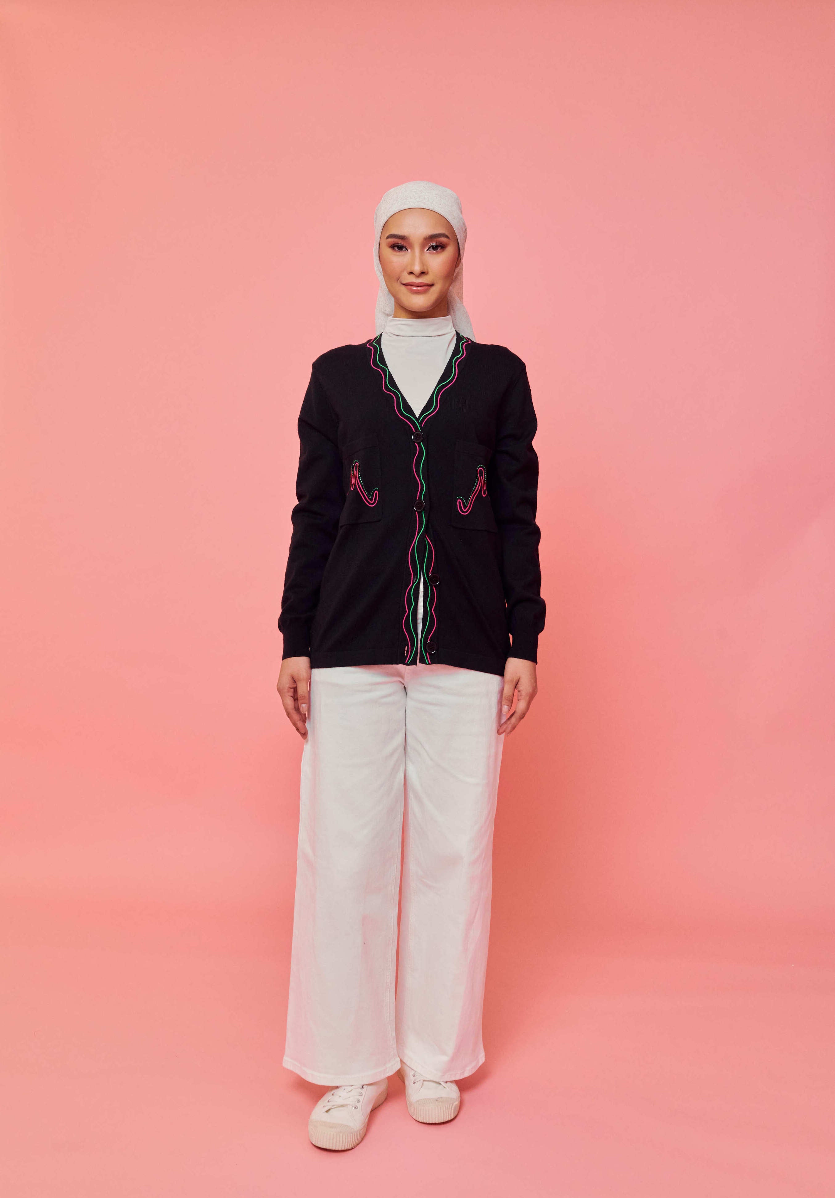 Chéri Black Wool Cardigan