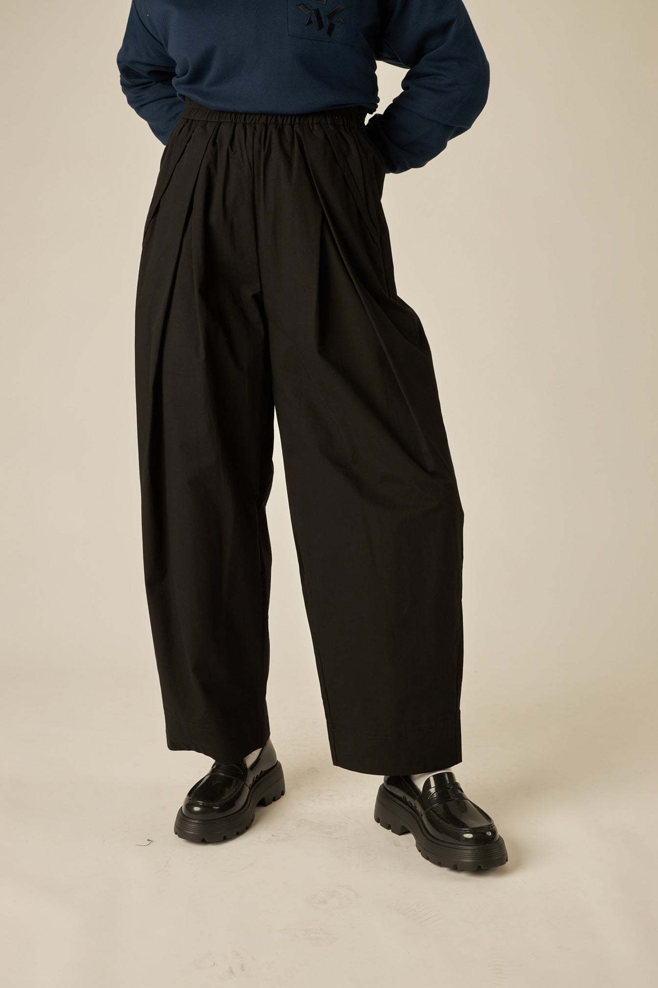 Black Baggy Trousers