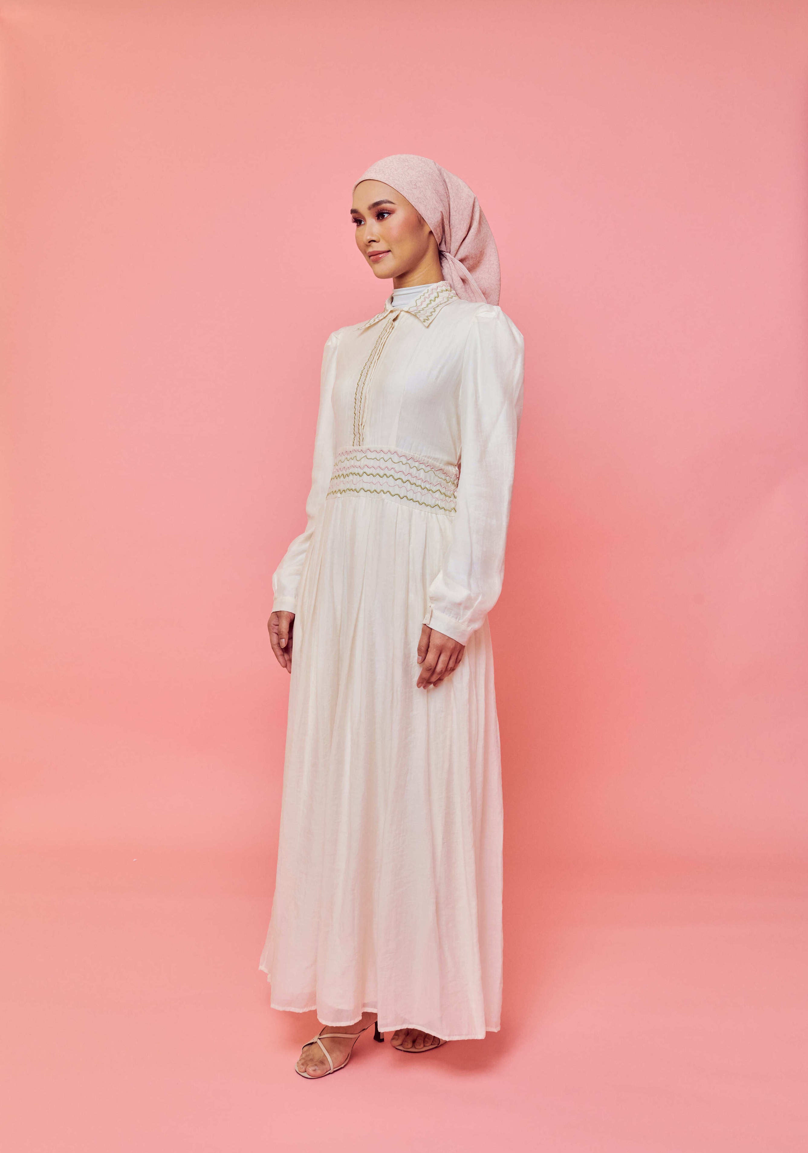 Odilia Ivory Collared Long Sleeve Dress