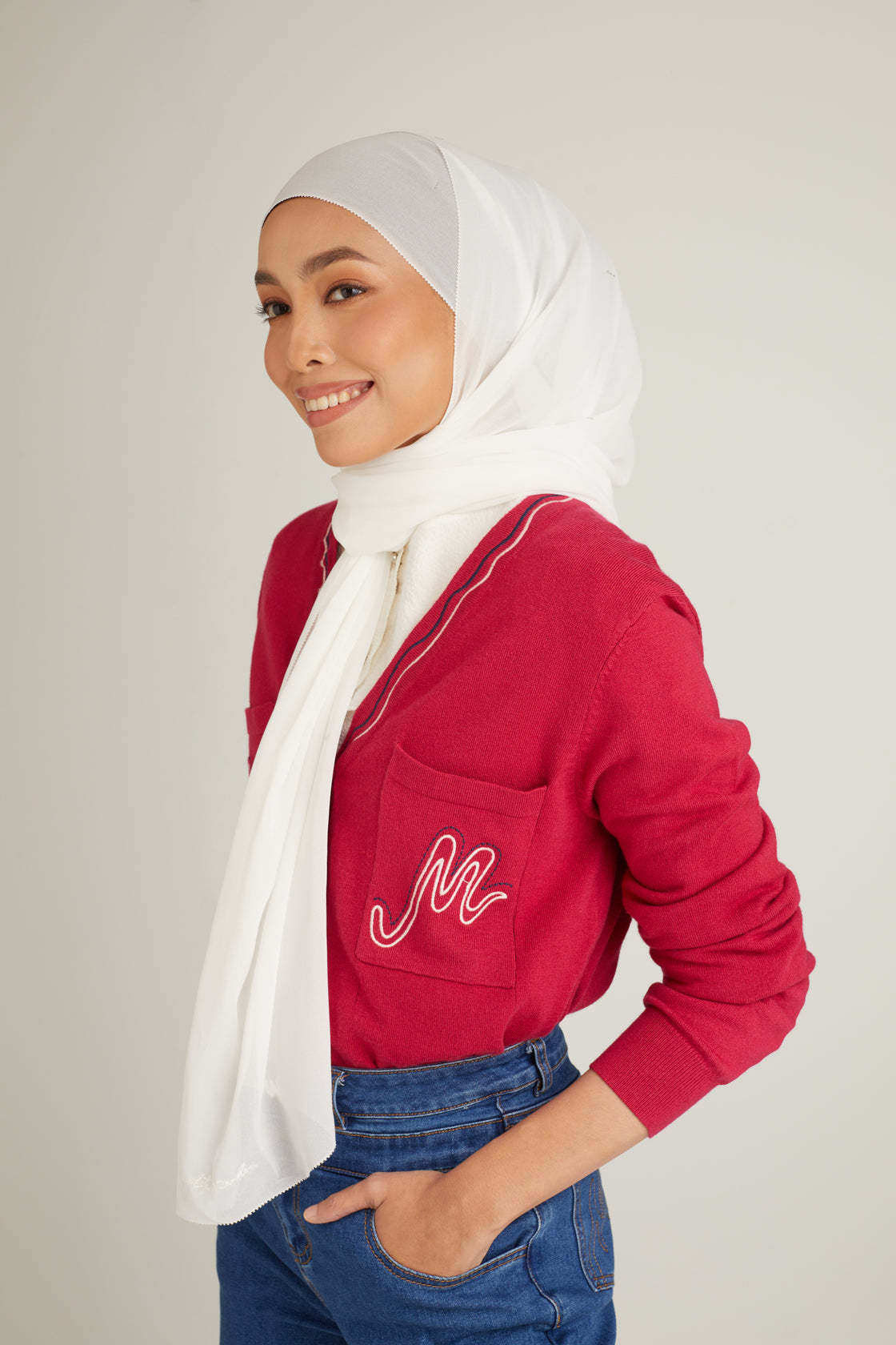 Cacia Off White Chiffon Shawl 