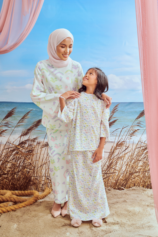 Sophia White Modern Kurung