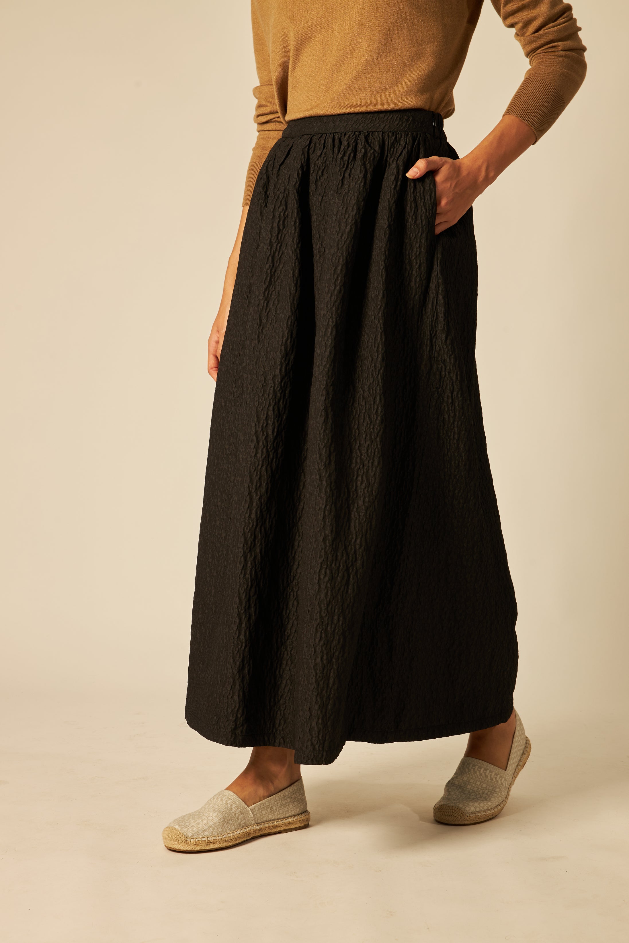 Black Textured Bell Skirt - Women's